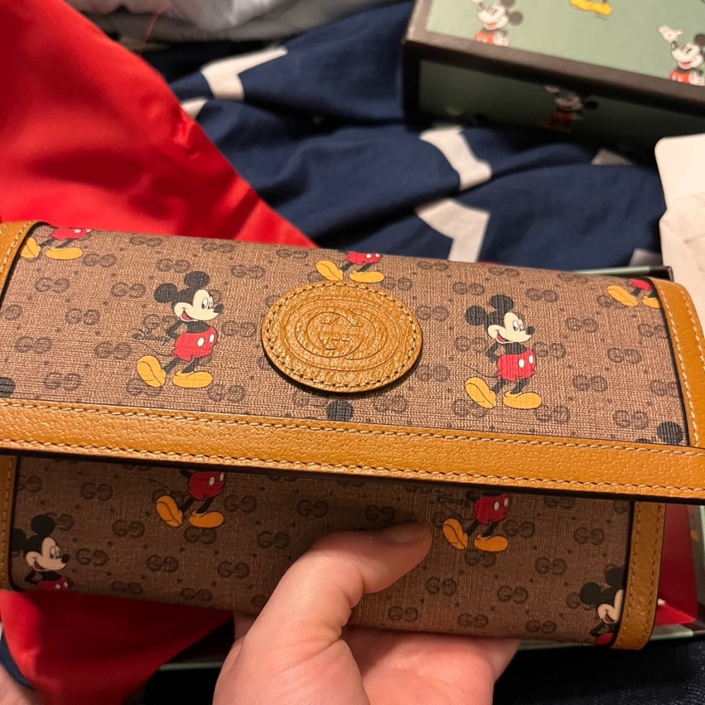 Special Edition Gucci Mickey Mouse Womens Wallet